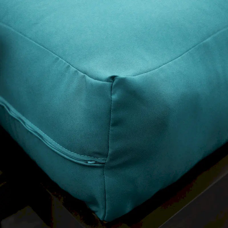 10-Zoll-Futonmatratze in Queen-Size mit gestepp­tem Bezug
